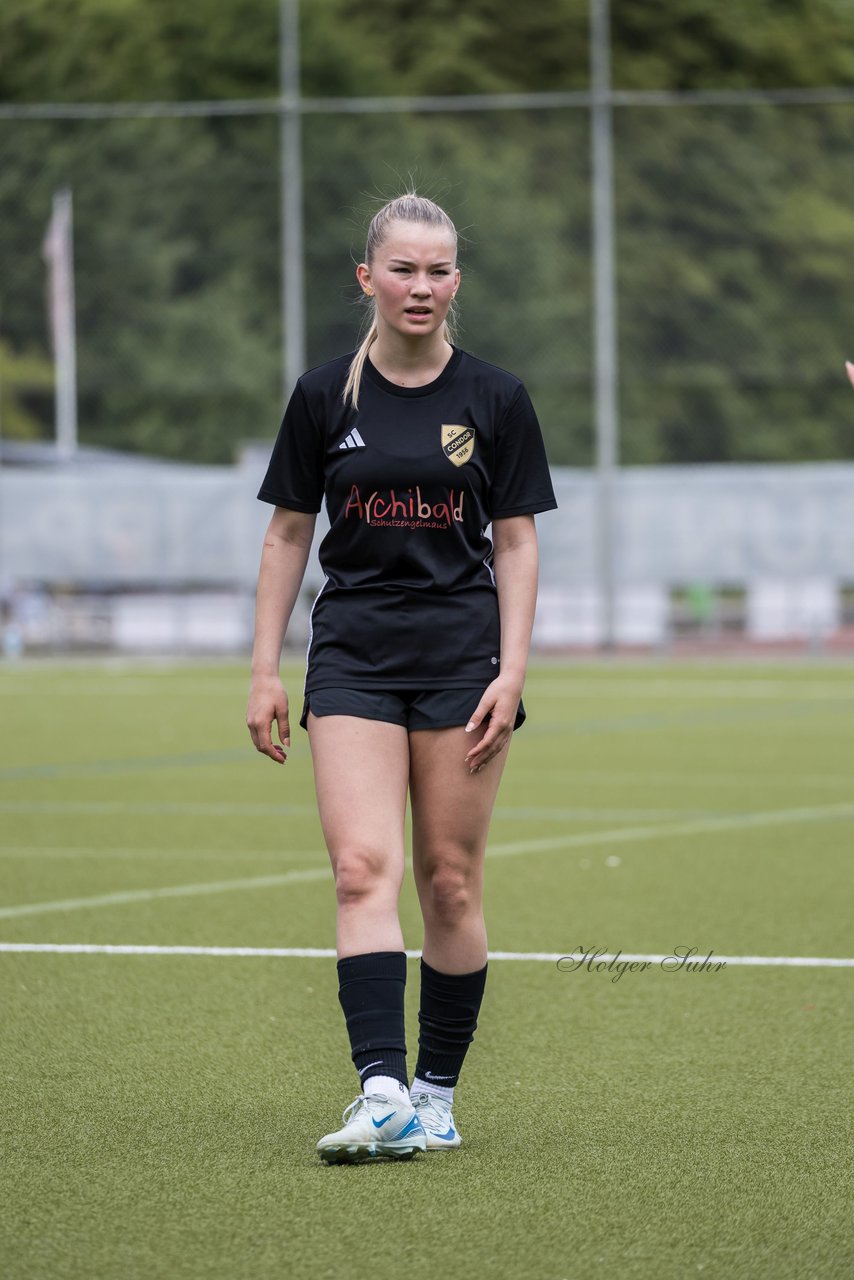 Bild 92 - wBJ SC Condor - VfL Pinneberg : Ergebnis: 3:2